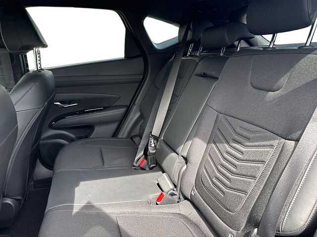 Hyundai TUCSON 1.6T 239 Hybrid Black Line 5dr Auto