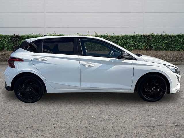 Hyundai i20 1.0T GDi 90 Black Line 5dr DCT