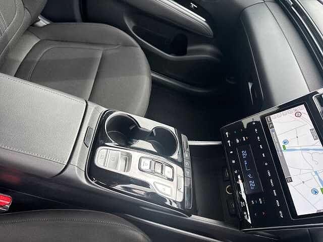 Hyundai TUCSON 1.6 TGDi Hybrid 230 SE Connect 5dr 2WD Auto Shimmering Silver