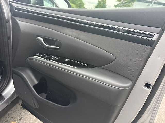 Hyundai TUCSON 1.6 TGDi Hybrid 230 SE Connect 5dr 2WD Auto Shimmering Silver