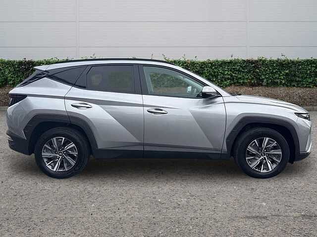 Hyundai TUCSON 1.6 TGDi Hybrid 230 SE Connect 5dr 2WD Auto Shimmering Silver