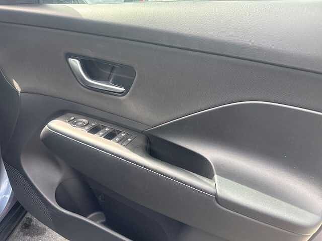 Hyundai KONA 1.6 GDi Hybrid Advance 5dr DCT