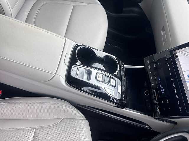 Hyundai TUCSON 1.6 TGDi Hybrid 230 Ultimate 5dr 2WD Auto Serenity White
