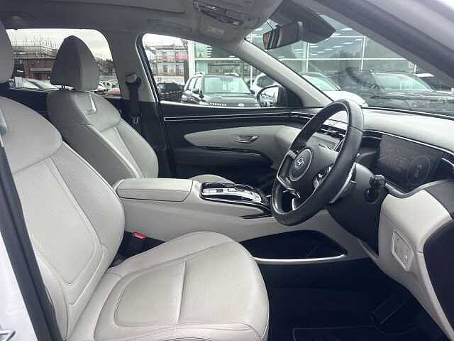 Hyundai TUCSON 1.6 TGDi Hybrid 230 Ultimate 5dr 2WD Auto Serenity White
